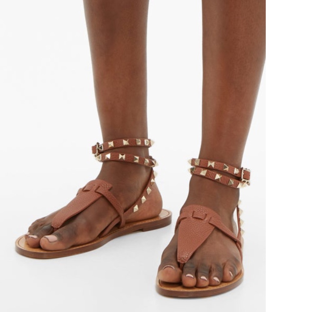 Valentino Garavani Rockstud Gladiator Ankle Wrap Sandal - Brown - 38